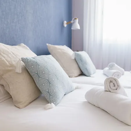 Bypillow Mumm Hotel 2*