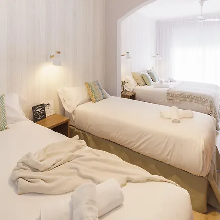 מלון Bypillow Mumm Vilanova i la Geltrú