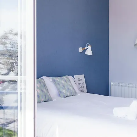 Hotel Bypillow Mumm Vilanova i la Geltrú