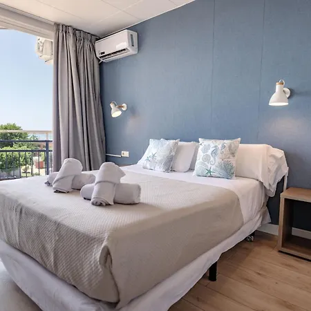 Boutique La Brisa 2* Vilanova i la Geltrú
