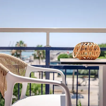 Boutique La Brisa Hotel Vilanova i la Geltru