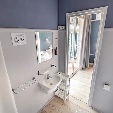 Boutique La Brisa Hotel Vilanova i la Geltru