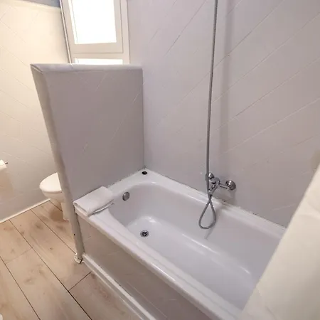 Boutique La Brisa Hotel Vilanova i la Geltru