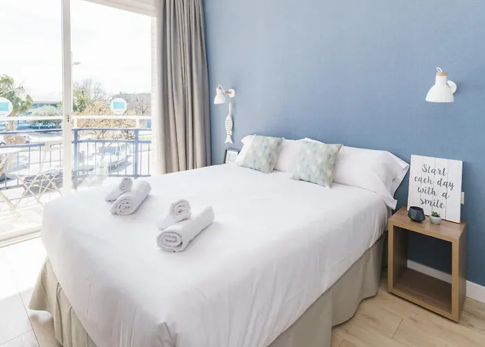Otel Bypillow Mumm Vilanova i la Geltrú
